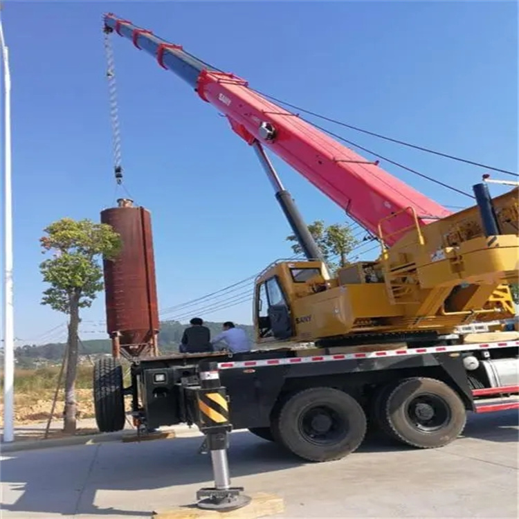 曲阳县专业吊车租赁多少钱